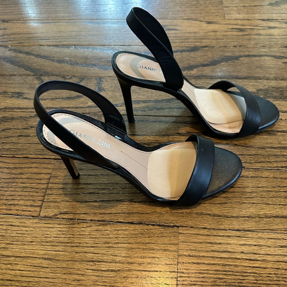 Gianni Bini Heels 9.5